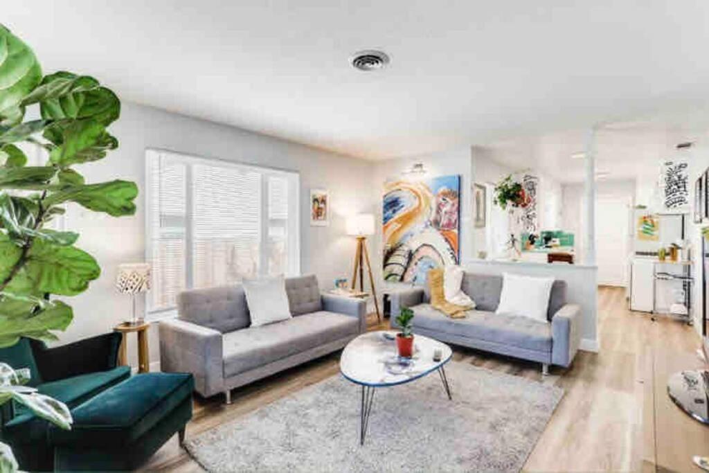 Вилла Smart Eclectic Art House Near Uc Davis Med Center Сакраменто Экстерьер фото